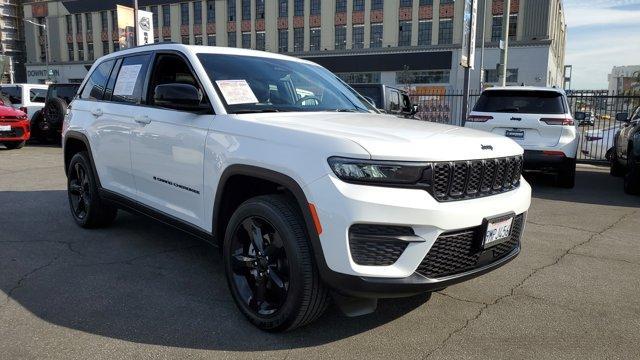 used 2024 Jeep Grand Cherokee car, priced at $39,419