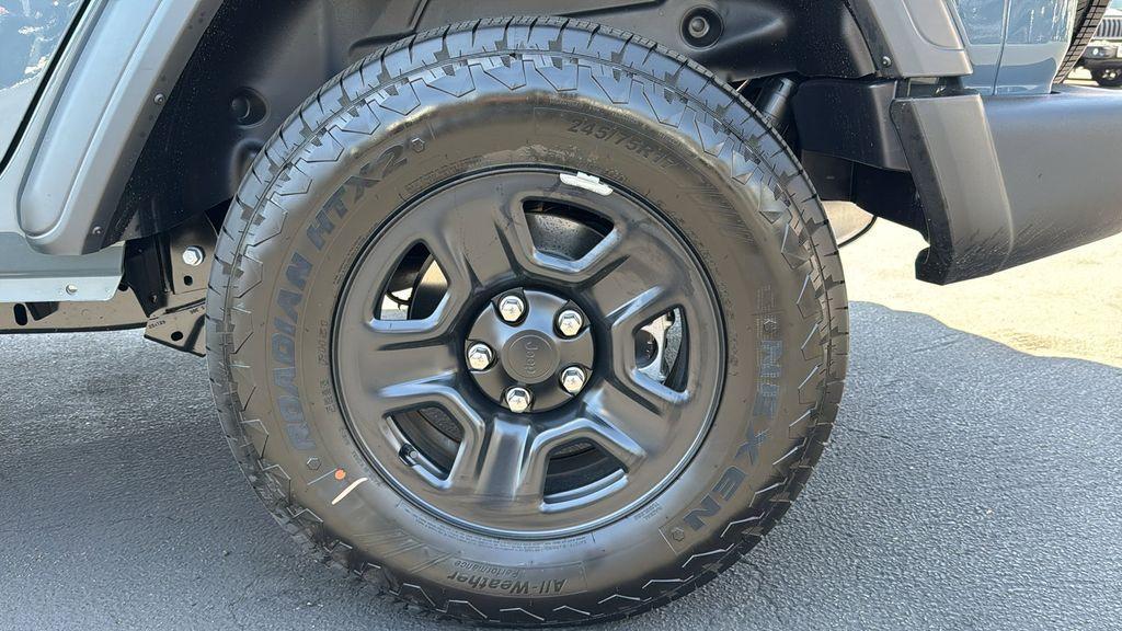 new 2025 Jeep Wrangler car, priced at $39,645