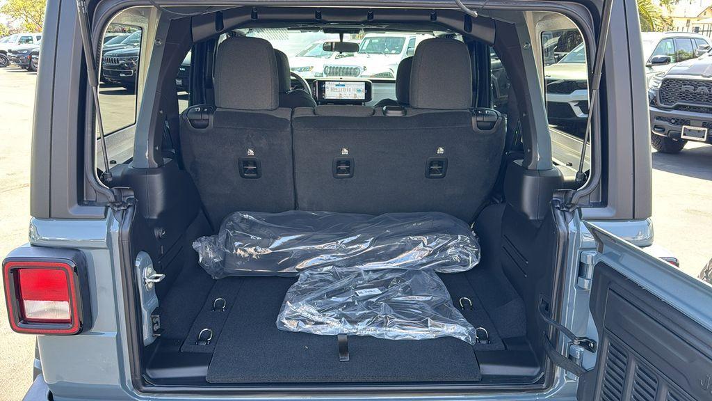 new 2025 Jeep Wrangler car, priced at $39,645