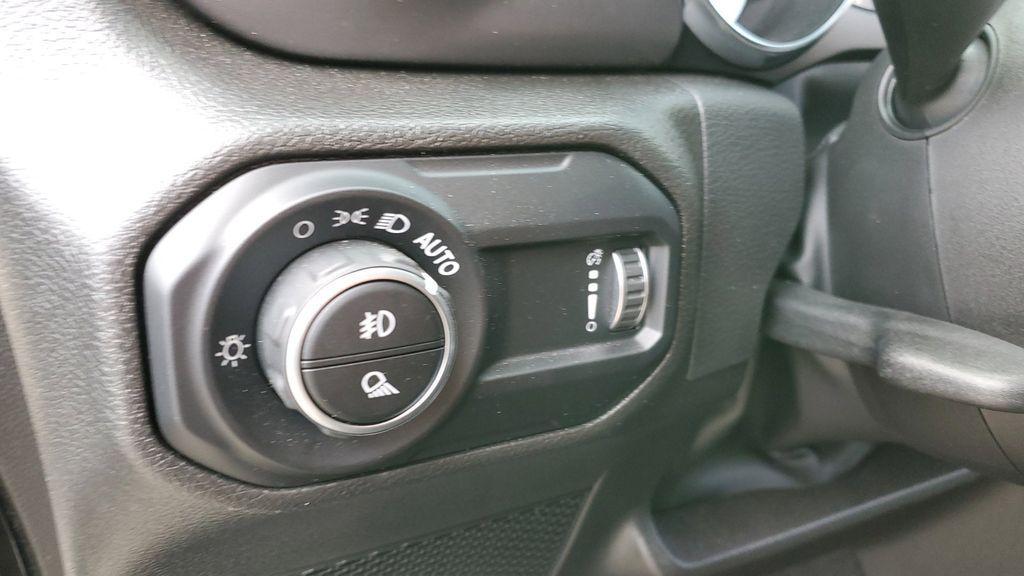 used 2023 Jeep Gladiator car, priced at $34,919