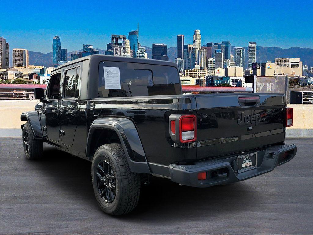 used 2023 Jeep Gladiator car, priced at $34,919