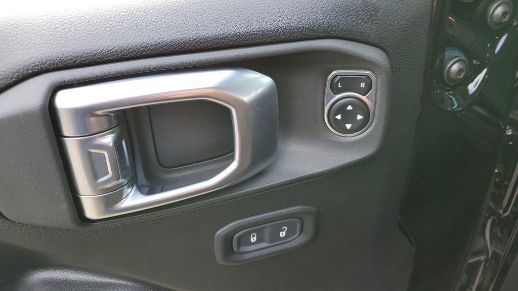used 2023 Jeep Gladiator car, priced at $34,919