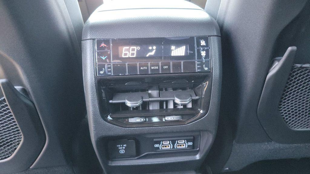 new 2025 Jeep Grand Cherokee L car, priced at $50,172