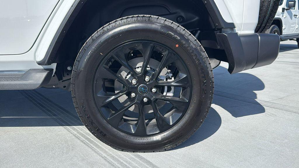 new 2025 Jeep Wrangler 4xe car, priced at $59,277