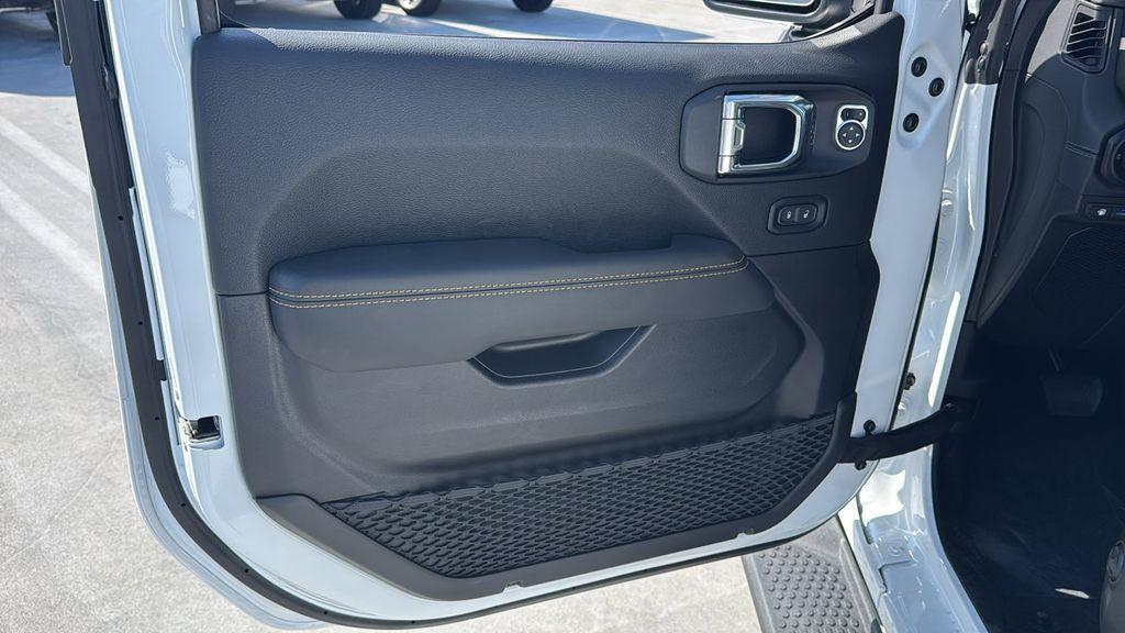 new 2025 Jeep Wrangler 4xe car, priced at $59,277