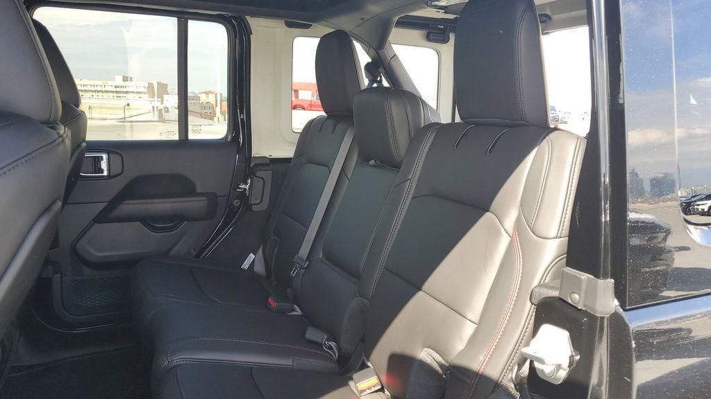 new 2025 Jeep Wrangler car, priced at $62,522