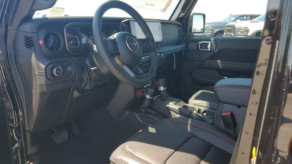new 2025 Jeep Wrangler car, priced at $65,826