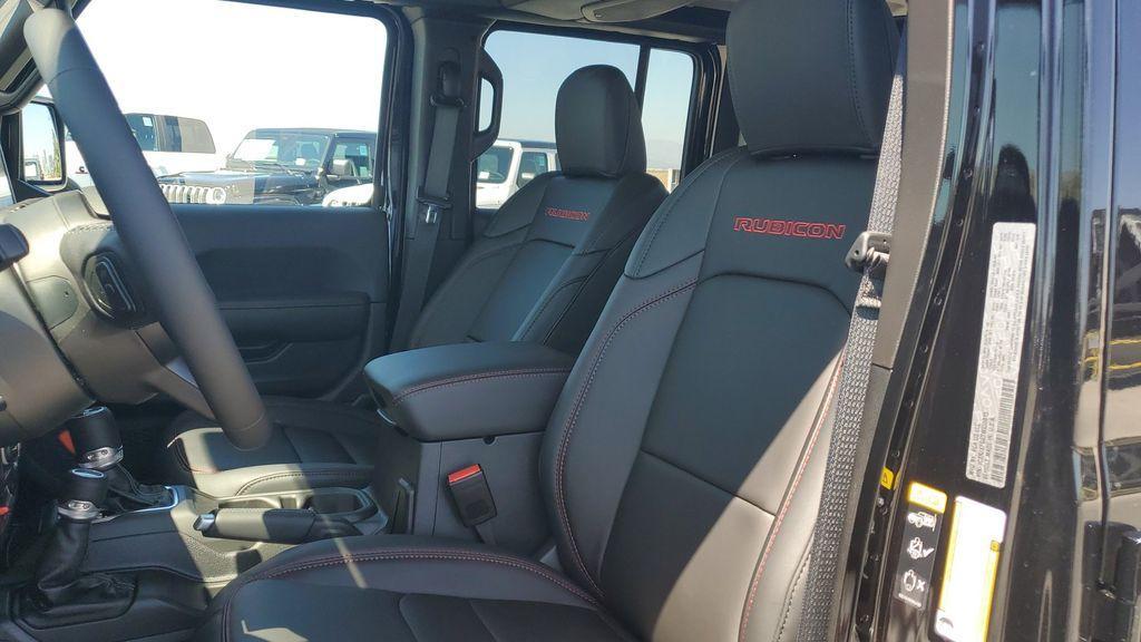 new 2025 Jeep Wrangler car, priced at $65,826