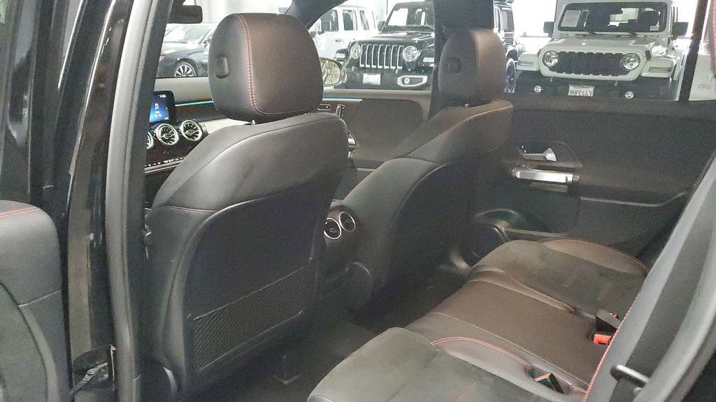 used 2024 Mercedes-Benz GLB 250 car, priced at $27,919