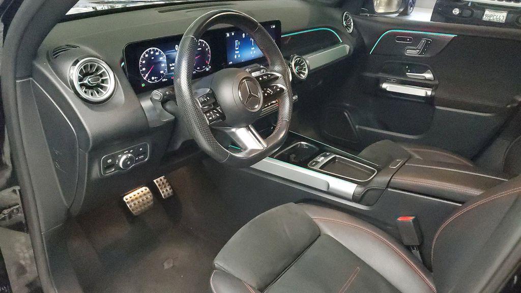 used 2024 Mercedes-Benz GLB 250 car, priced at $27,919