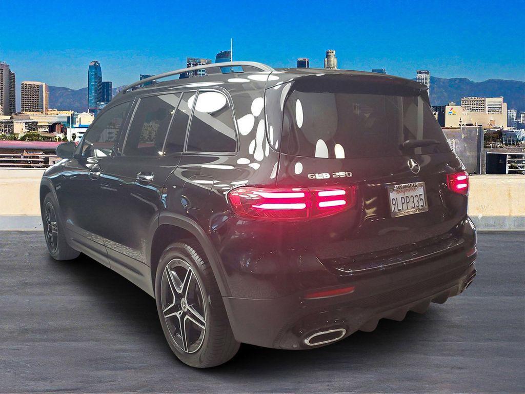 used 2024 Mercedes-Benz GLB 250 car, priced at $27,919