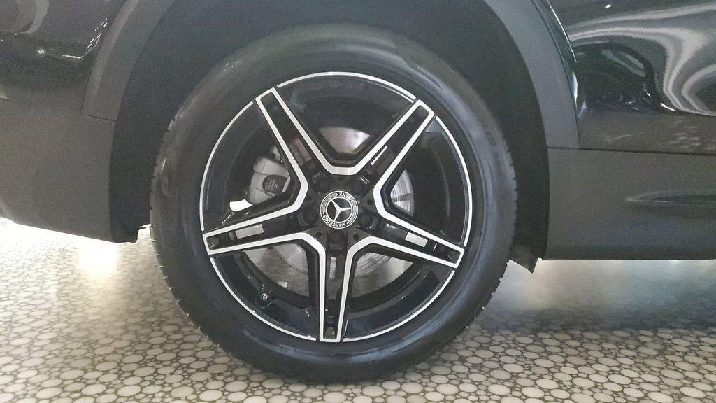 used 2024 Mercedes-Benz GLB 250 car, priced at $27,919