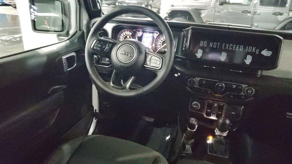 used 2024 Jeep Gladiator car, priced at $35,719