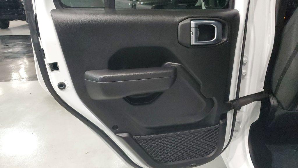 used 2024 Jeep Gladiator car, priced at $35,719