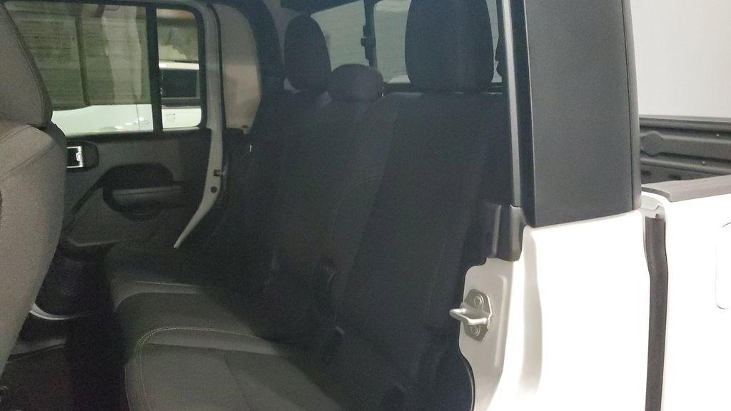 used 2024 Jeep Gladiator car, priced at $35,719