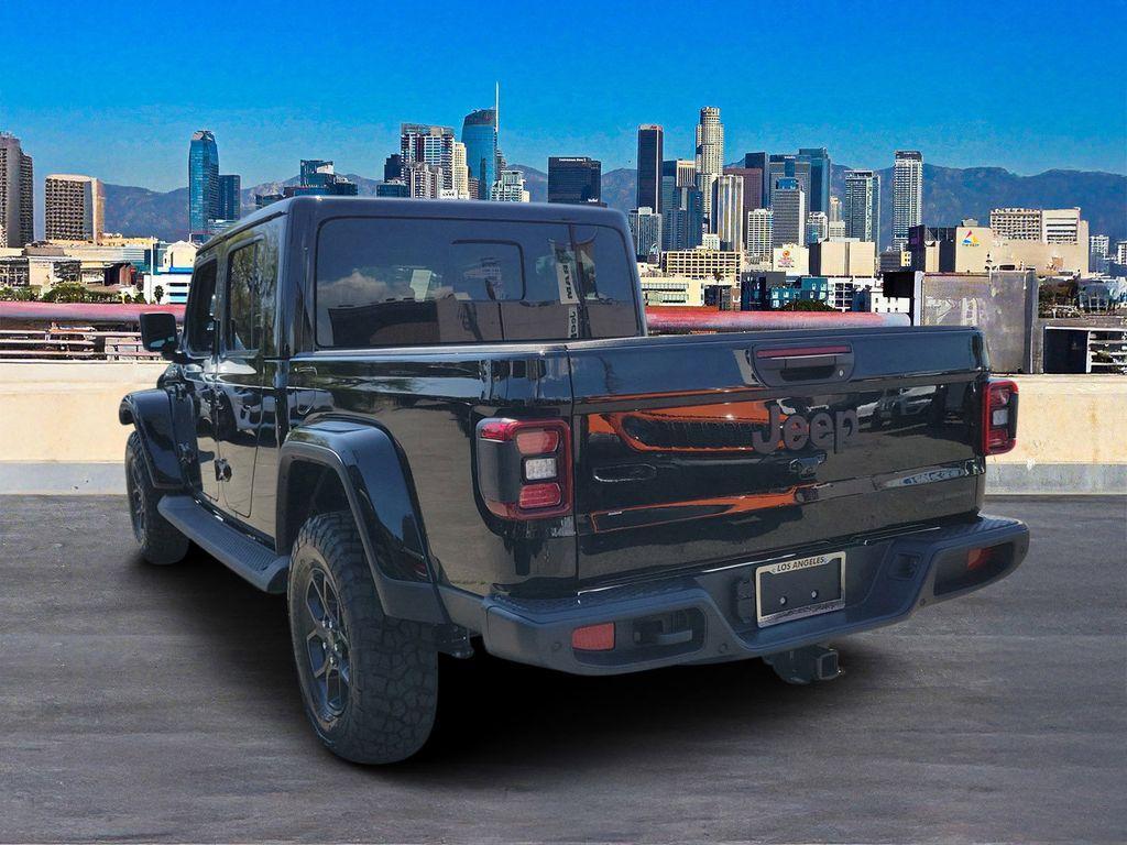 new 2025 Jeep Gladiator car, priced at $48,065