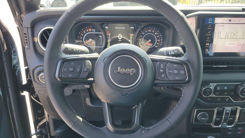new 2025 Jeep Gladiator car, priced at $48,065