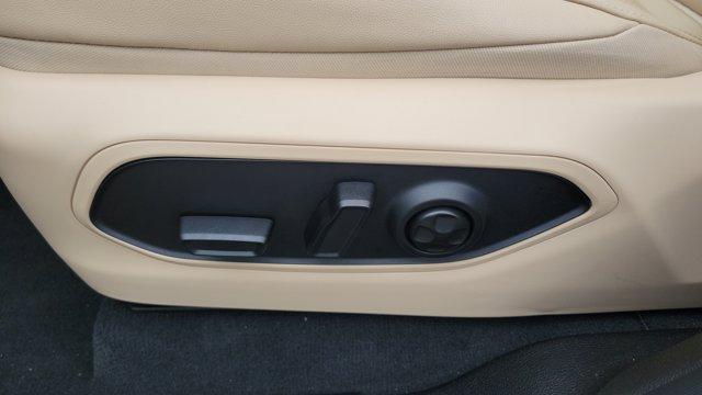 new 2025 Jeep Grand Cherokee car, priced at $50,010