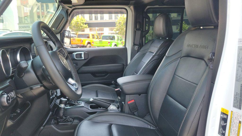 used 2022 Jeep Gladiator car, priced at $30,919