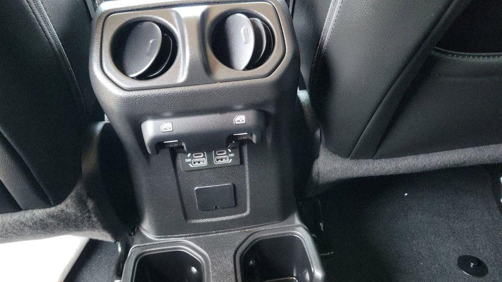 used 2022 Jeep Gladiator car, priced at $30,919