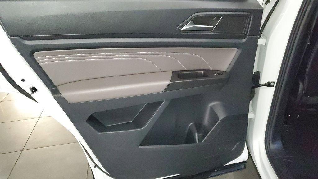 used 2022 Volkswagen Atlas Cross Sport car, priced at $20,919