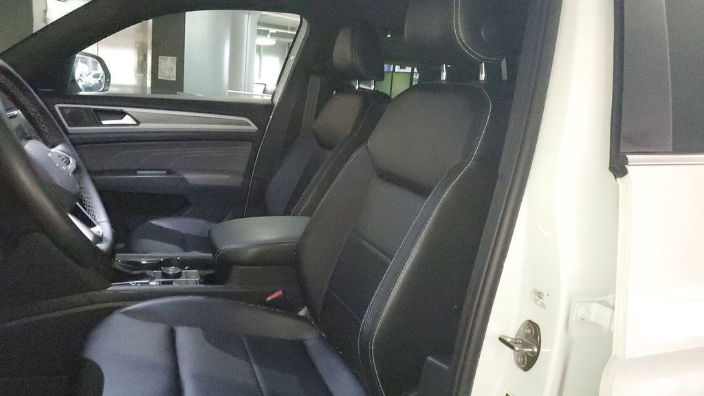 used 2022 Volkswagen Atlas Cross Sport car, priced at $20,919