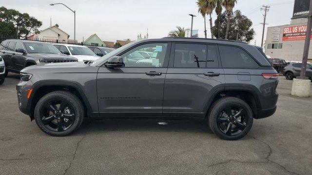 new 2025 Jeep Grand Cherokee car, priced at $46,175