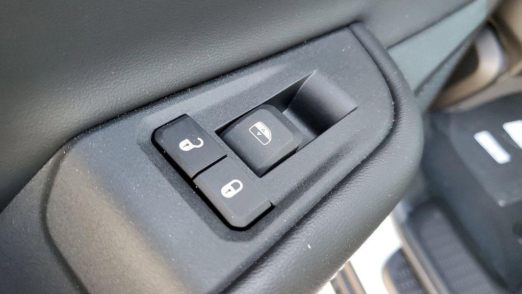 new 2025 Jeep Grand Cherokee L car, priced at $40,690