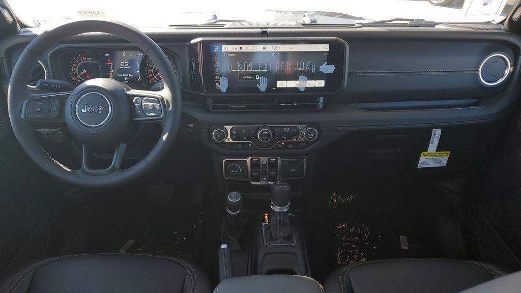 new 2025 Jeep Gladiator car, priced at $48,585