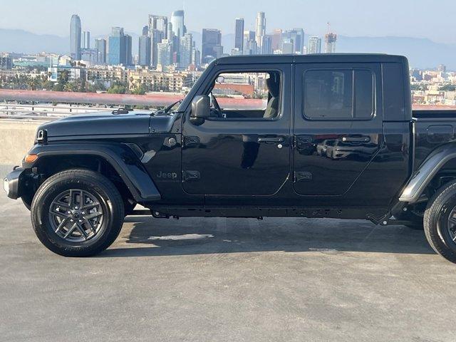 new 2024 Jeep Gladiator car, priced at $44,730