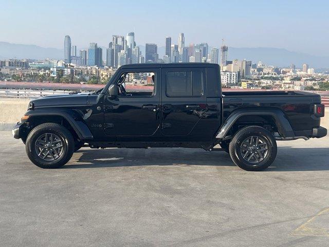 new 2024 Jeep Gladiator car, priced at $44,730