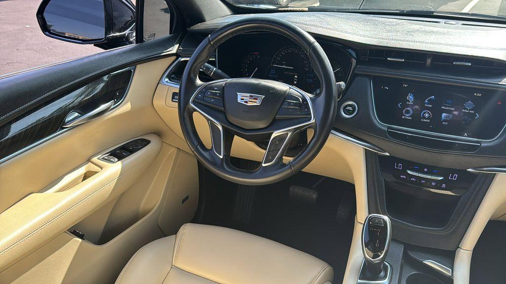 used 2018 Cadillac XT5 car, priced at $12,919
