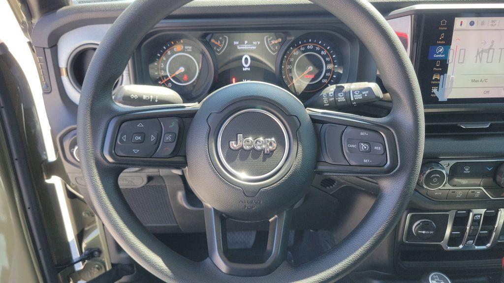 new 2025 Jeep Wrangler car, priced at $39,645
