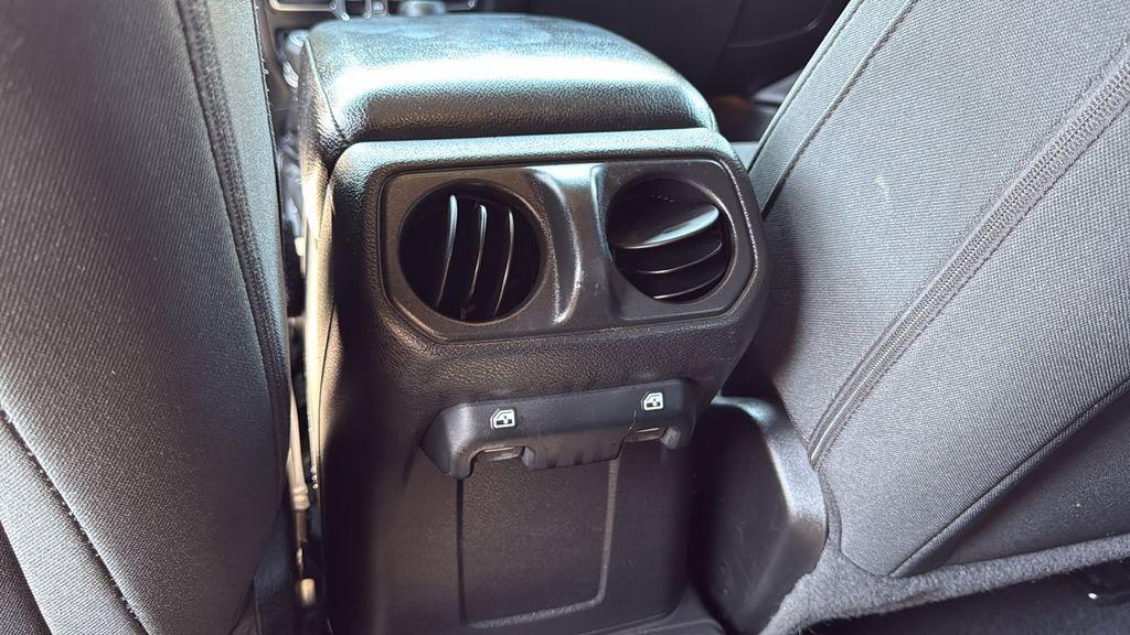 used 2022 Jeep Wrangler Unlimited car, priced at $29,919