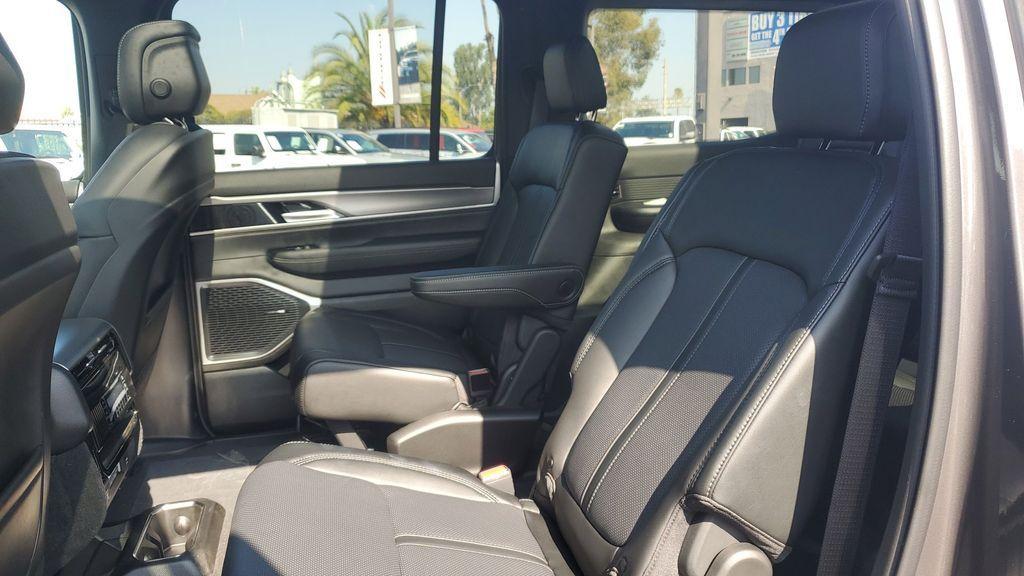 new 2025 Jeep Wagoneer car, priced at $71,967