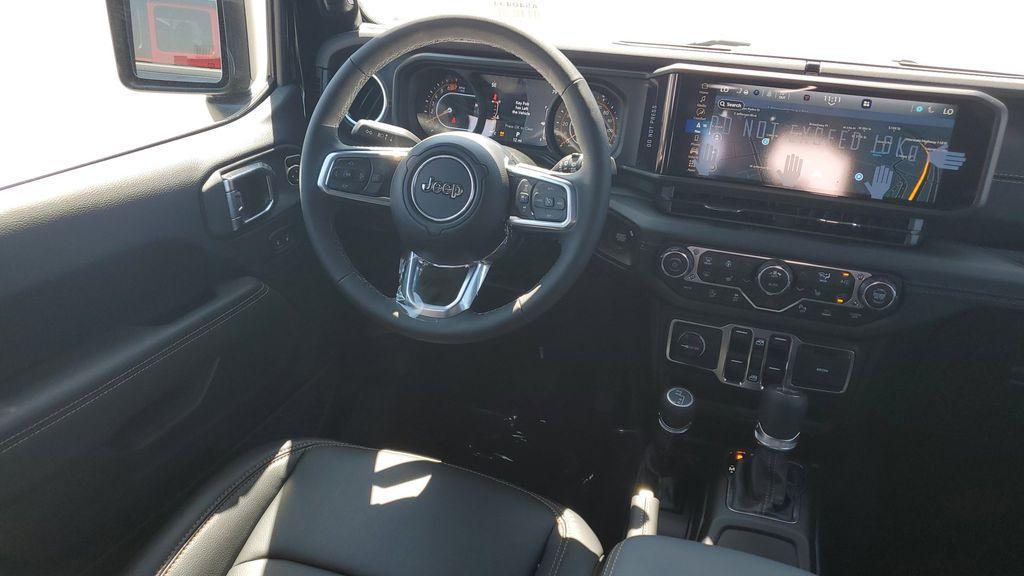 new 2025 Jeep Wrangler car, priced at $55,427