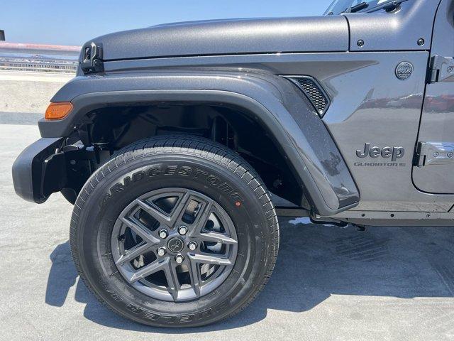 new 2024 Jeep Gladiator car, priced at $44,730