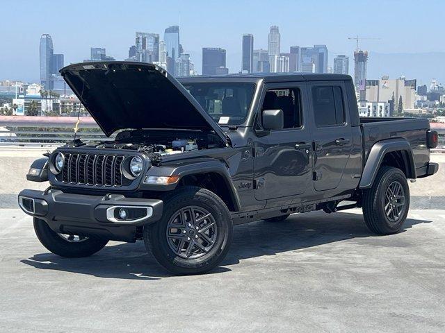 new 2024 Jeep Gladiator car, priced at $44,730