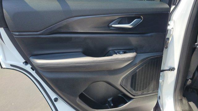 used 2025 Jeep Grand Cherokee car, priced at $35,419