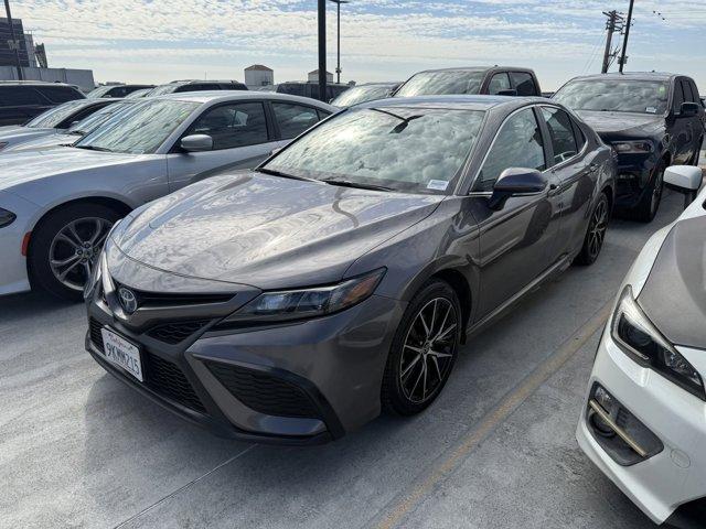 used 2024 Toyota Camry Hybrid car, priced at $28,919