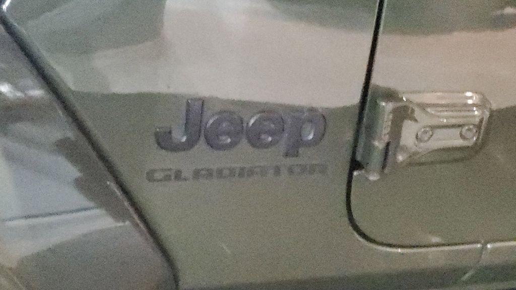 used 2022 Jeep Gladiator car, priced at $30,519