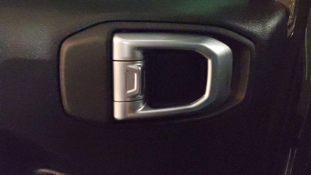 used 2022 Jeep Gladiator car, priced at $30,519