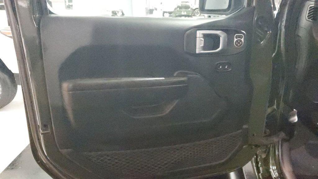 used 2022 Jeep Gladiator car, priced at $30,519