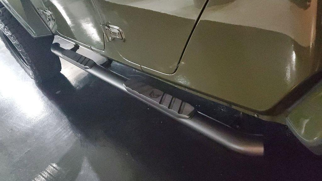 used 2022 Jeep Gladiator car, priced at $30,519