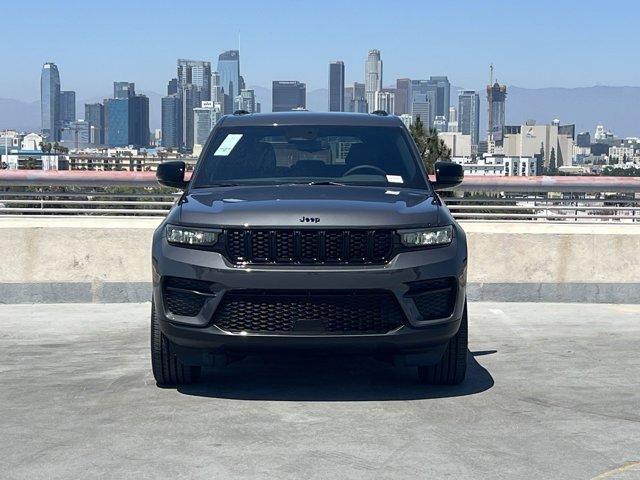 new 2024 Jeep Grand Cherokee car, priced at $46,670