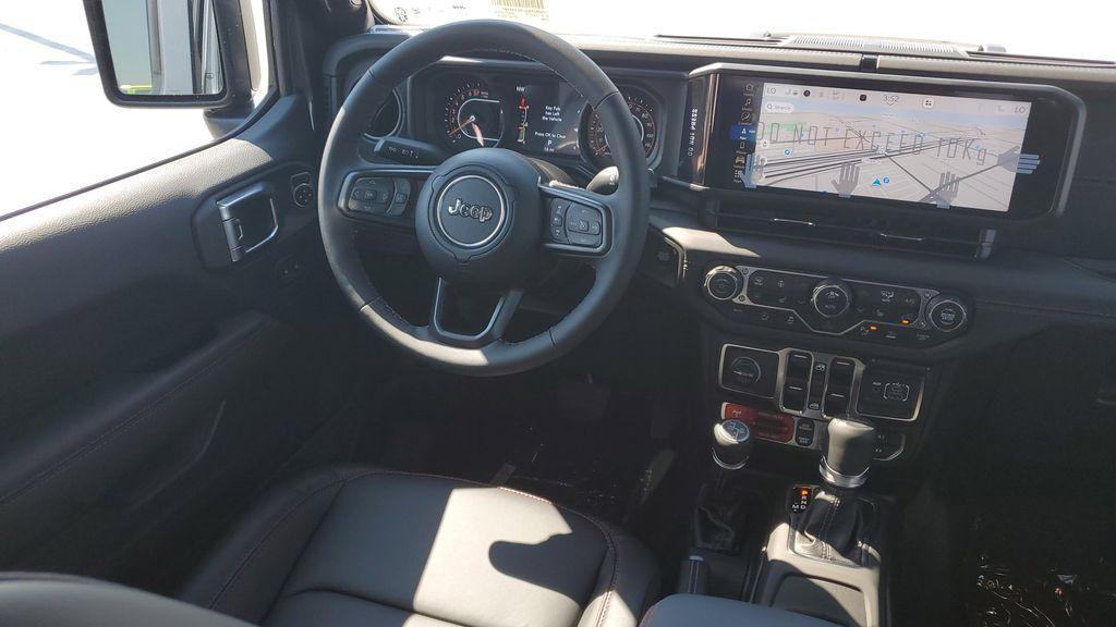 new 2025 Jeep Gladiator car, priced at $55,995