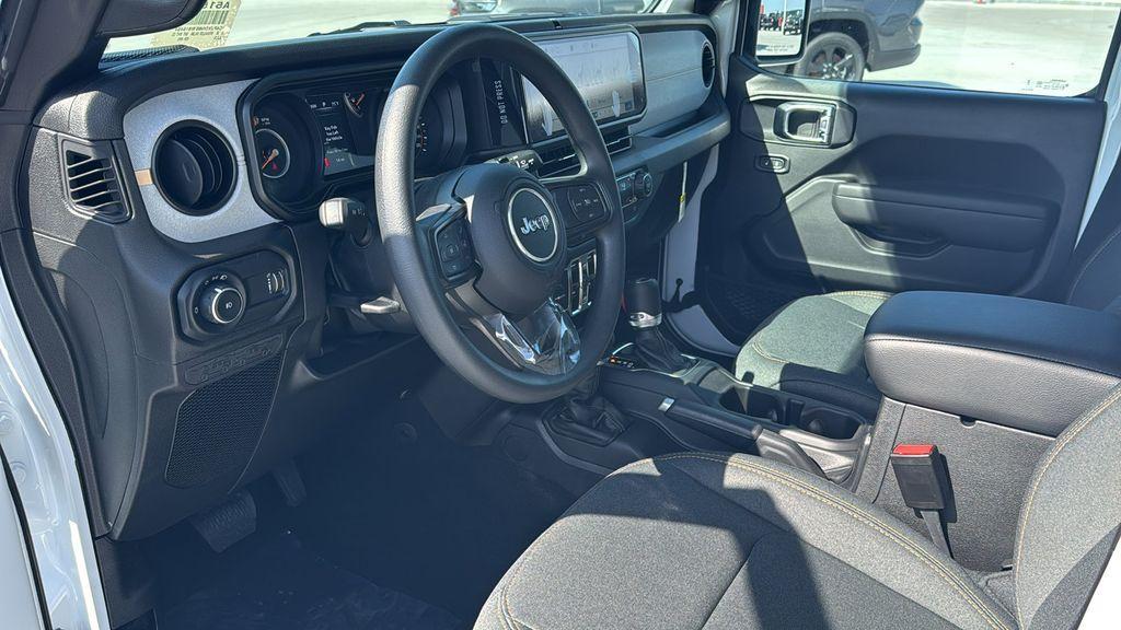 new 2025 Jeep Wrangler car, priced at $39,050