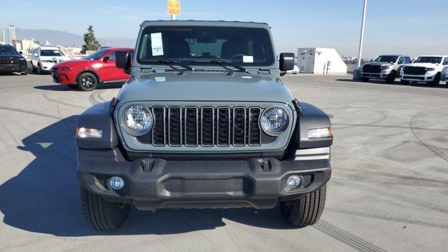 new 2025 Jeep Wrangler car, priced at $47,080