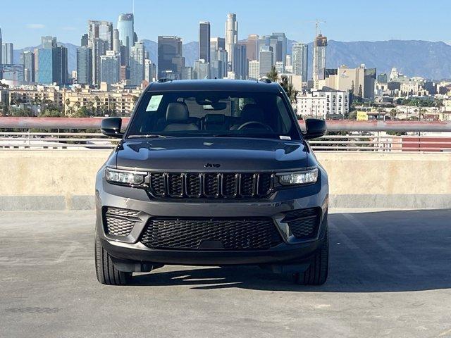 new 2024 Jeep Grand Cherokee car, priced at $45,675