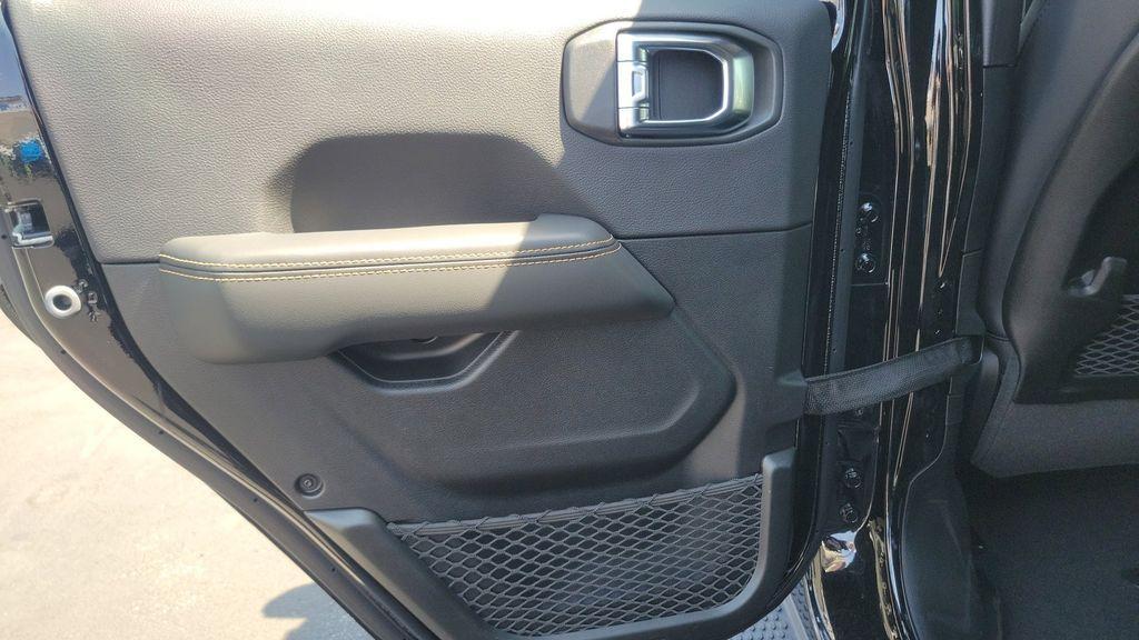 new 2025 Jeep Wrangler 4xe car, priced at $59,872